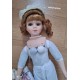 Poupée Porcelaine 1900 perle et son parapluie